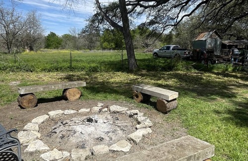Hico House | The Historic Rock House