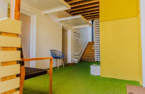 River District House | The Hive 104 Bees Knees