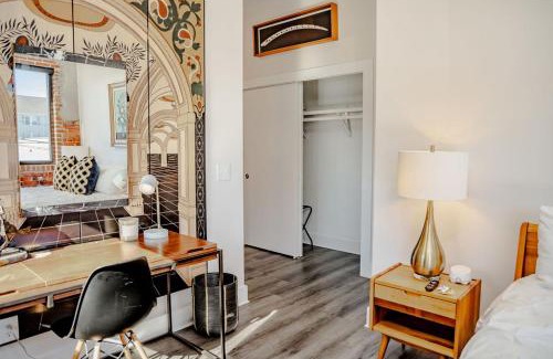 River District House | The Hive 207 Bees Knees