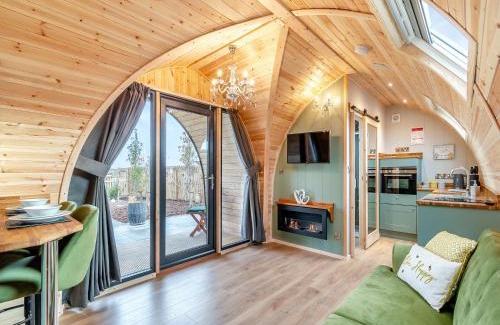 Derbyshire House | The Hive - Uk45565