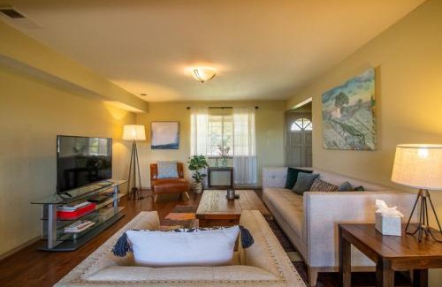 Templeton House | The Hive Vista at Castoro Cellars