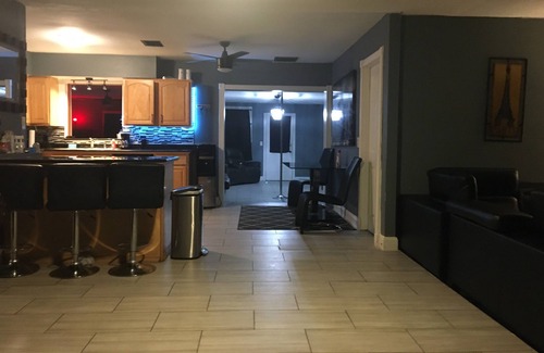 Greater Palm River Point CDC House | The holiday event house(with long term stay specials)