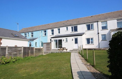 Treator Cottage | The Holiday House
