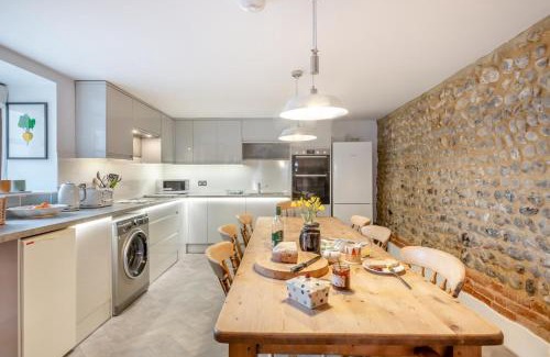 Aldborough House | The Holkham
