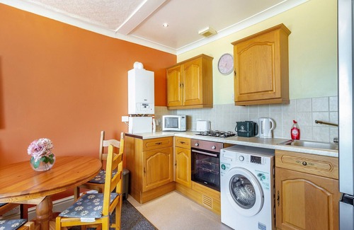 Horton Cottage | The Hollies 1 - UK43895