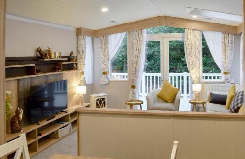 Prenteg House | The Hollies Lodge