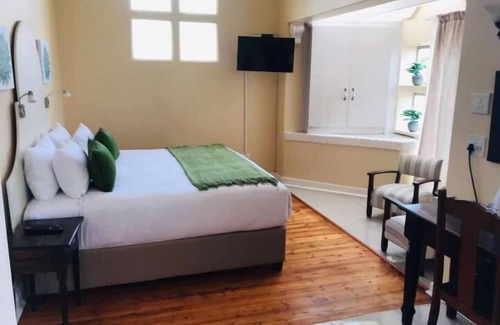 Quigney Beach House | The Holy Hill B&B