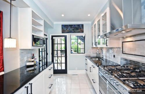 Myers Park Apartment | The Home Collection CLT: 600 Hermitage