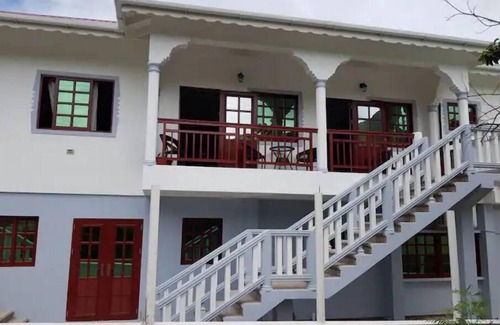 Ashtown House | The Home Hotel - Badeau House