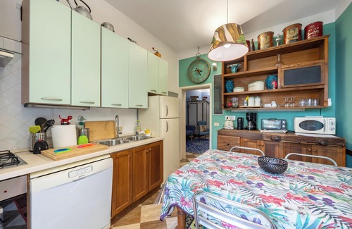 Campo di Marte Apartment | THE HOME OF JASMINE AND MEDLAR, TO MAKE YOU FEEL AT HOME.