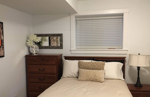 Aldergrove Apartment | The home's sweet home in the meadows