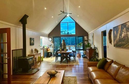 Deanmill House | The Homestead at Dalton's Paddock