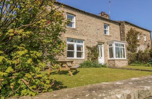 Hawes House | The Homestead