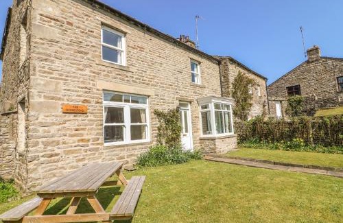 Hawes House | The Homestead