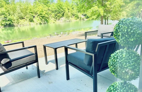 Pittsburg House | {The Honey Pitt} great fishing & 2 miles from Pittsburg State University