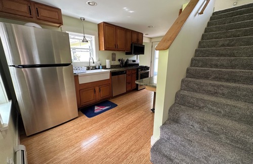 Castine Cottage | "The Honeymoon Cottage" - Just a short walk to the cove