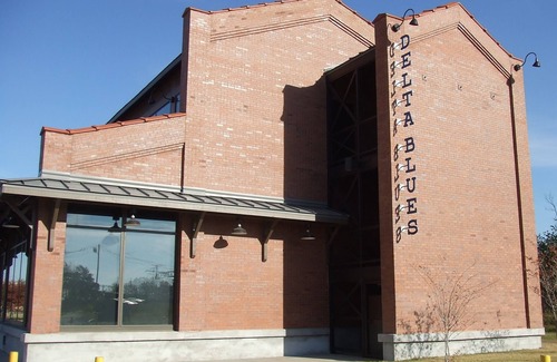 Clarksdale Apartment | The Hooker Hotel - 'Unique, Cool, and Spacious, with a killer location'