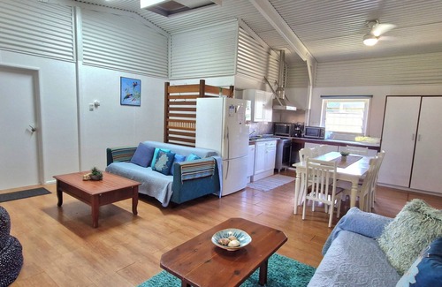 Kurrimine Beach House | The Hopeful Hut: Family, Pets & Fishing! Welcome to Your Beachside Escape :)