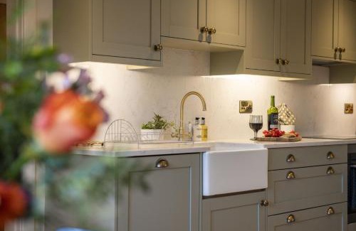 Leyburn House | The Horse Box