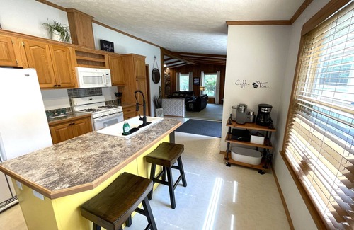Spring Brook House | The Horse Inn Around @ Spring Brook Resort