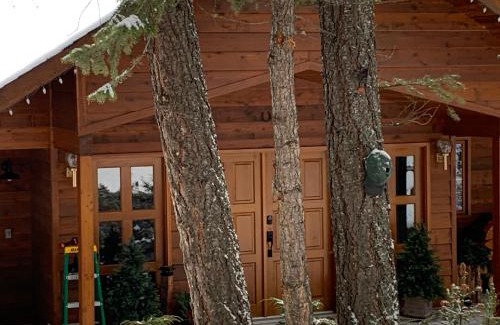 Lone Butte Apartment | The Horse Lake Inn