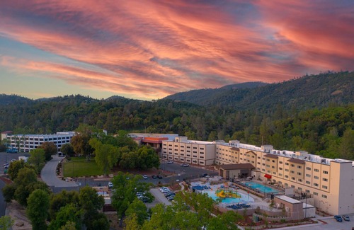 Tuolumne Hotel | The Hotel at Black Oak Casino Resort
