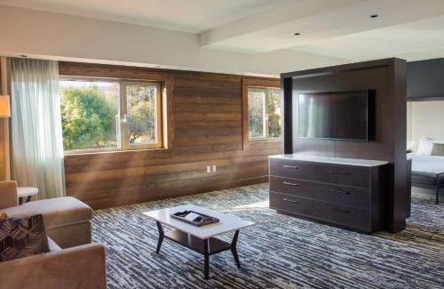 Tuolumne Resort | The Hotel at Black Oak Casino Resort