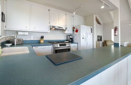 Dillon Beach House | The House by the Sea