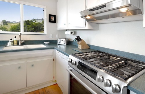 Dillon Beach House | The House by the Sea