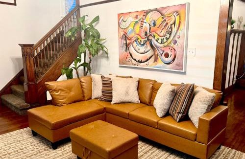 Lakewood Apartment | The House Hotel Elmwood