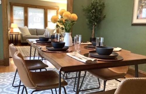 Lakewood House | The House Hotels - Cohasset upper