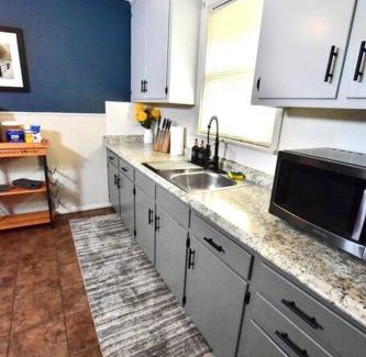 Lakewood Apartment | The House Hotels - Cohasset upper