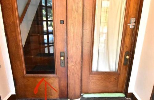 Lakewood Apartment | The House Hotels - Cohasset upper