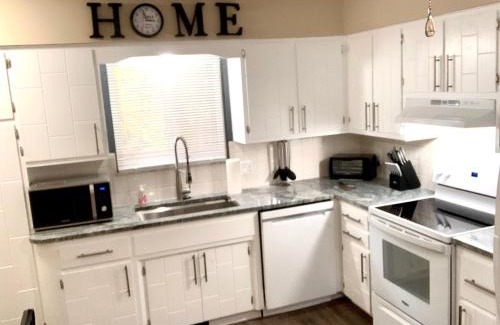 Uniontown House | The House Hotels- E. Turkeyfoot #1