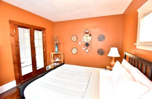 Lakewood Apartment | The House Hotels - Ridgewood Upper