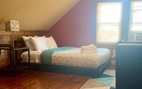 Lakewood Apartment | The House Hotels - Thoreau Loft