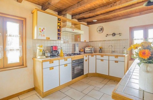 Saint-Martin-en-Bresse House | The House of Happiness