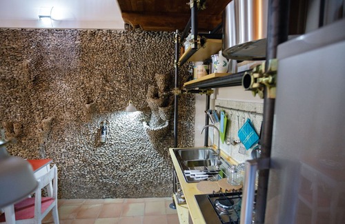 Castelnuovo Cilento House | The House of Pebbles