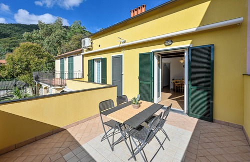Diano Evigno House | The House of Amelia - Among the olive trees of the Riviera of Flowers