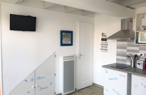 Rochefort House | THE HOUSE OF HAPPINESS