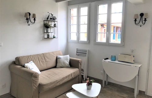 Rochefort House | THE HOUSE OF HAPPINESS