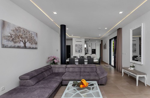Veliko Brdo Villa | The house of Makarska - Villa LeDjaDe