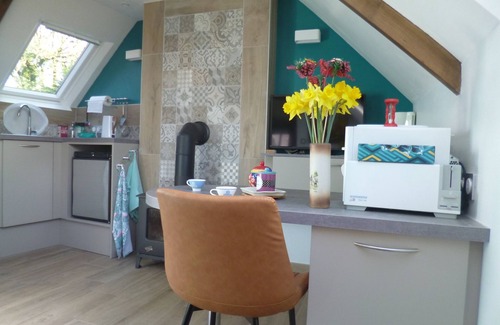 Bieuzy House | The "House of the Horses": modern accommodation in an old farmhouse with character.