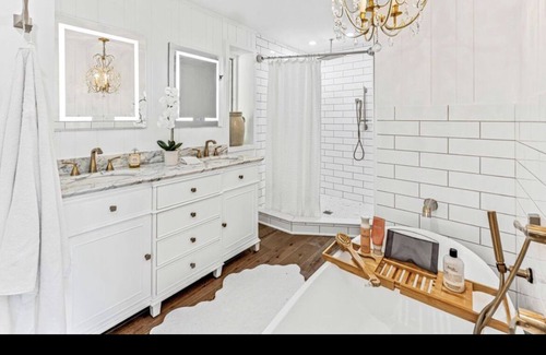 Lynn House | The House on Lake Lanier