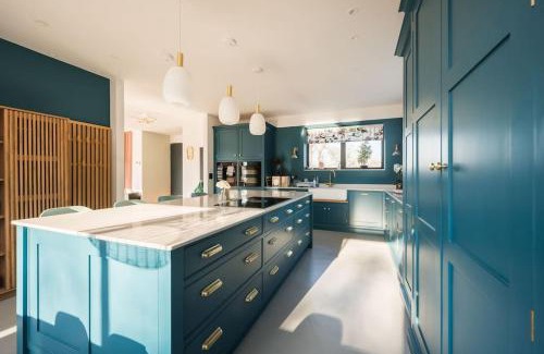 Leckhampton House | The House On The Hill, The Cotswolds
