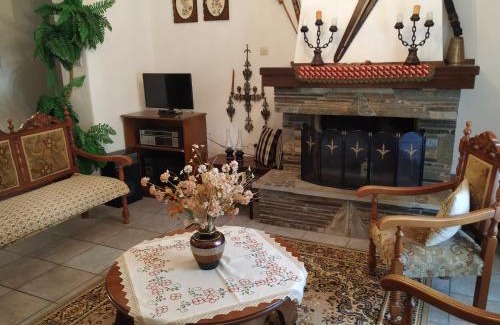 Elati Apartment | The House with the Hydrangeas