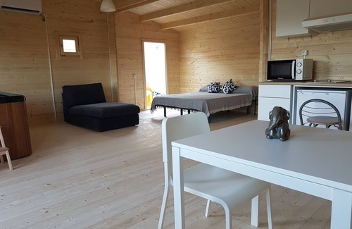 Duron Cottage | the houses of Durón