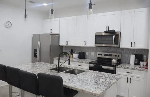 Northside House | The Houston Grand Retreat 20 Mins from Downtown