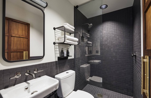 Old Town Chinatown Hotel | The Hoxton Portland
