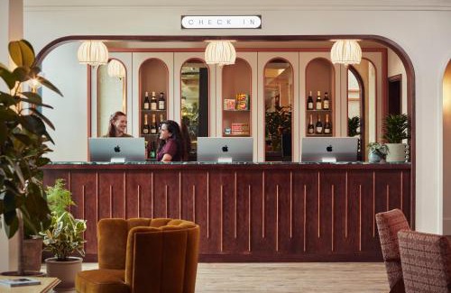 Shepherd's Bush Hotel | The Hoxton, Shepherds Bush
